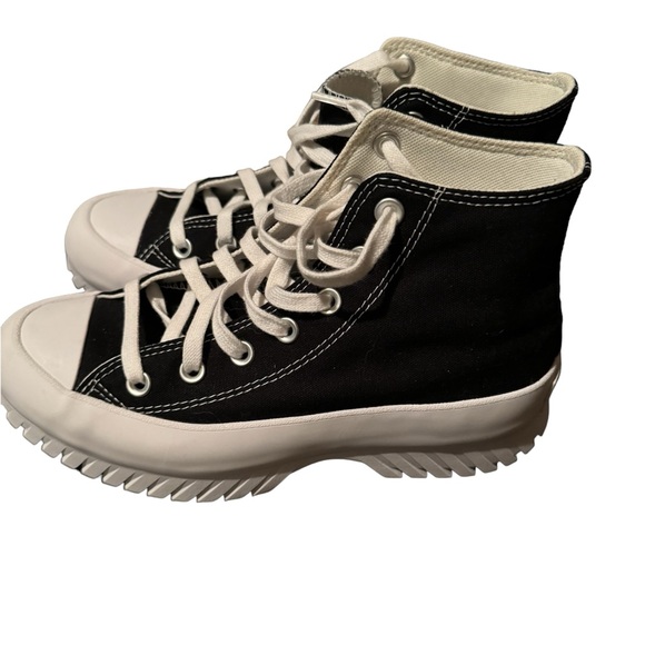 Converse Shoes - CONVERSE Chuck Taylor All-Star Black Hi-Top
Lugg Sole Sneakers Women Sz 7.5